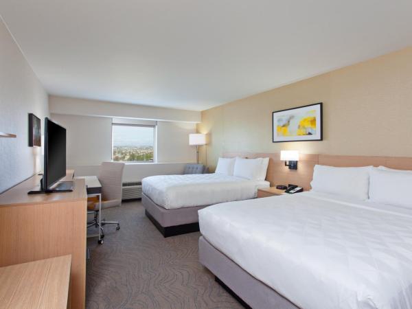 Holiday Inn Los Angeles - LAX Airport, an IHG Hotel : photo 3 de la chambre chambre standard avec 2 lits queen-size