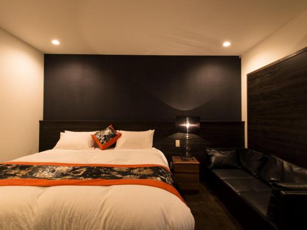 Kamishichiken Oku : photo 7 de la chambre chambre double deluxe avec baignoire en plein air