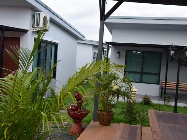 SB Holiday Resort : photo 5 de la chambre maison de vacances