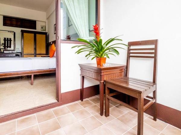 Sakulchai Place : photo 8 de la chambre chambre double ou lits jumeaux standard - fumeurs