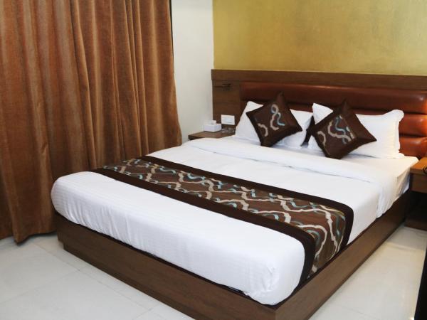 Hotel Crystal Luxury Inn- Bandra : photo 9 de la chambre chambre deluxe