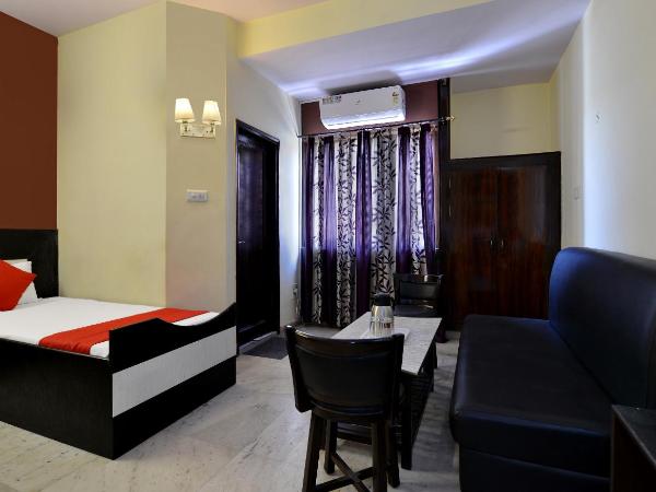 Hotel Anokhi Palace : photo 2 de la chambre chambre triple