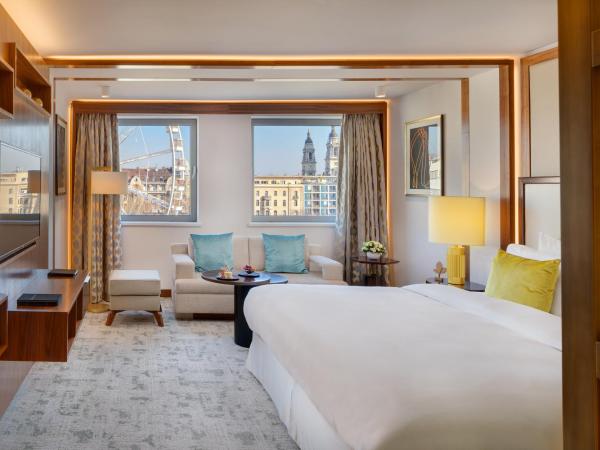 Kempinski Hotel Corvinus Budapest : photo 7 de la chambre chambre corvinus - vue sur parc