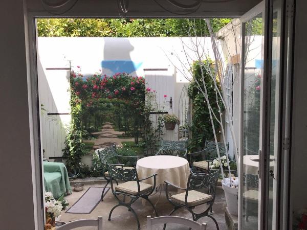 Le 31 B&B Amboise Centre : photo 4 de la chambre chambre lit king-size