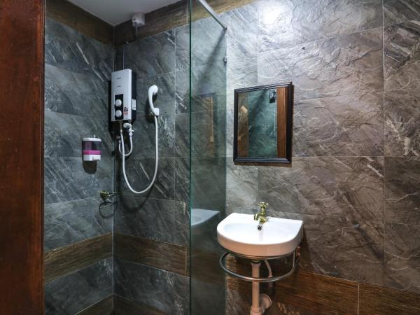 UrbanStay Industrial : photo 6 de la chambre chambre double Économique