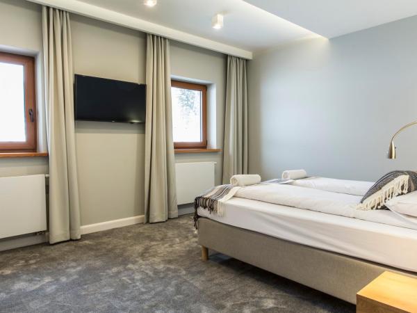 Royal Hill Residence : photo 6 de la chambre appartement deluxe avec terrasse - vue sur montagne