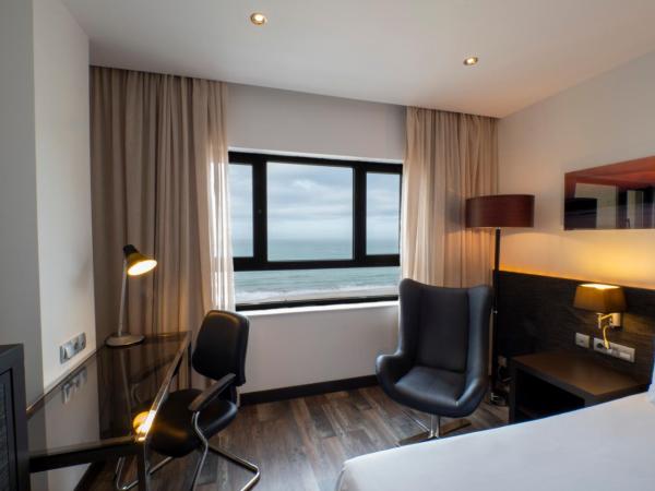 Hotel Cádiz Paseo del Mar, Affiliated by Meliá : photo 5 de la chambre chambre triple avec vue sur la mer