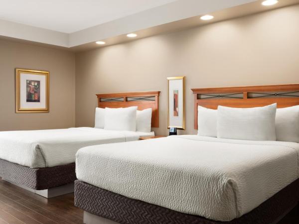 Royal Hotel Calgary, Trademark Collection by Wyndham : photo 3 de la chambre chambre 2 lits queen-size - non-fumeurs