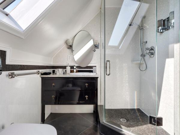 The Ivy on Parker Guest House : photo 6 de la chambre studio avec balcon