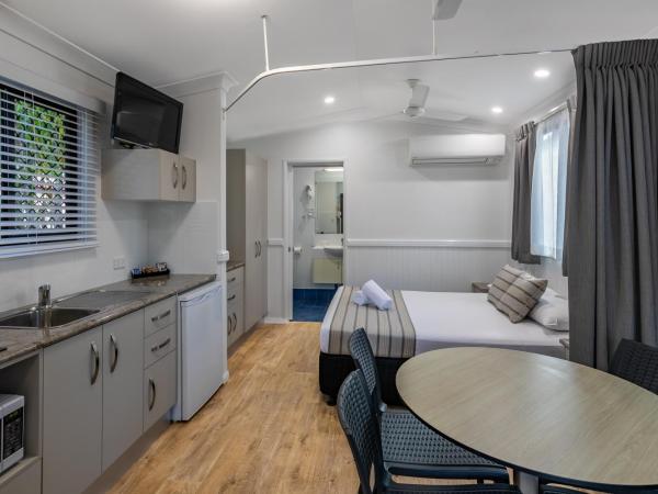 Ingenia Holidays Cairns Coconut : photo 4 de la chambre one-bedroom tropical cabin