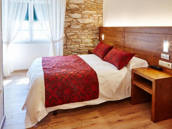 Mapoula PR Boutique : photo 7 de la chambre chambre double - vue sur rue