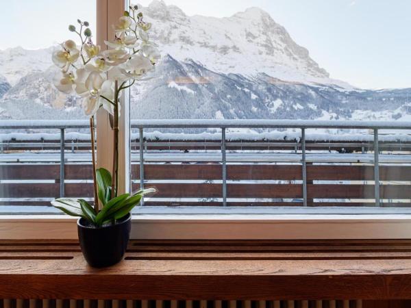 Hotel Bernerhof Grindelwald : photo 9 de la chambre suite panorama - vue sur l’eiger
