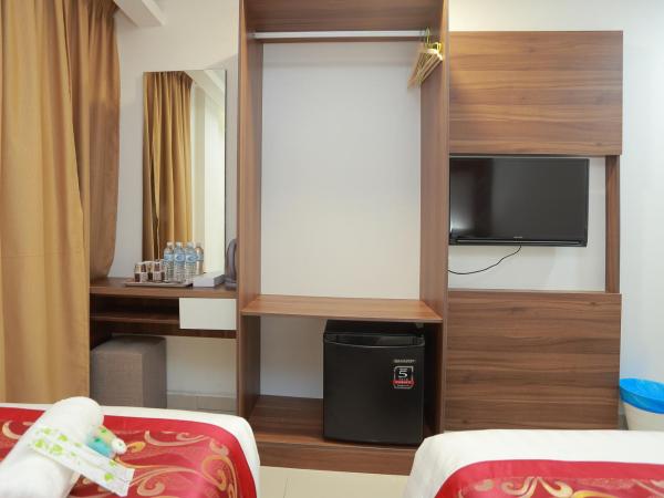 Bitz Bintang Hotel : photo 3 de la chambre chambre triple deluxe