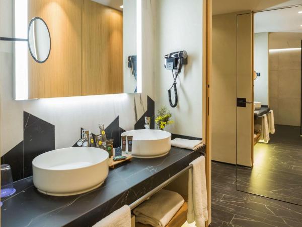 Novotel Sevilla : photo 3 de la chambre suite junior