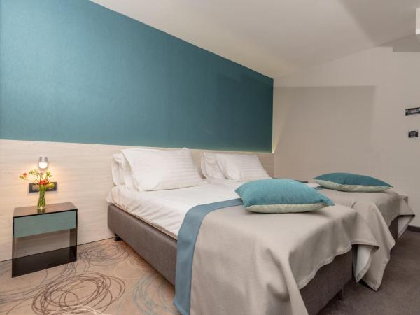 Hotel Kolovare : photo 4 de la chambre chambre lits jumeaux standard avec balcon