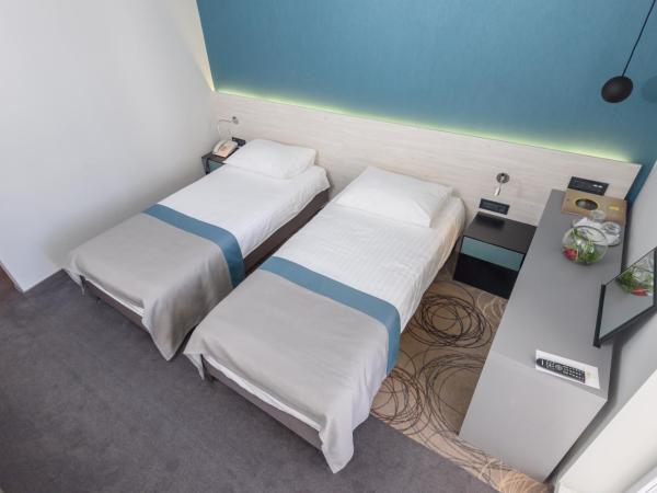 Hotel Kolovare : photo 3 de la chambre chambre lits jumeaux standard avec balcon