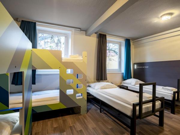 a&o Hamburg Reeperbahn : photo 1 de la chambre lit simple dans dortoir à 6 lits