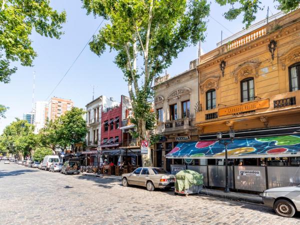 Granados Hostel : photo 10 de la chambre chambre double avec salle de bains commune