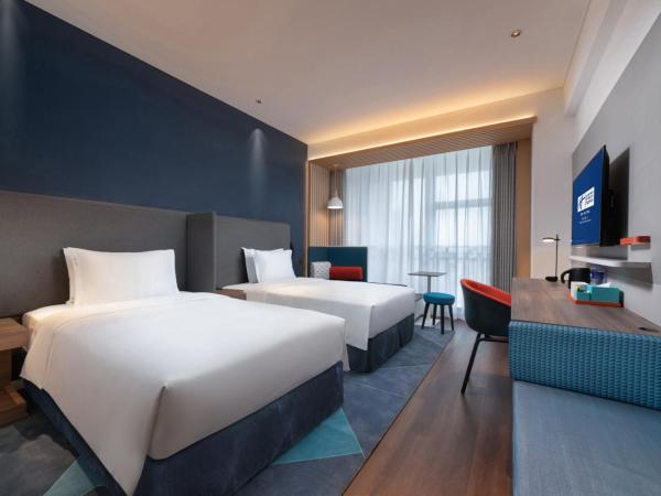 Holiday Inn Express Dongguan Humen, an IHG Hotel : photo 4 de la chambre chambre lit king-size feature