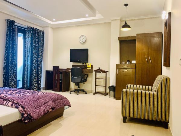 Hotel City Premier - Near Galleria Market , Super Mart-1 DLF Gurgaon : photo 6 de la chambre chambre double ou lits jumeaux exécutive