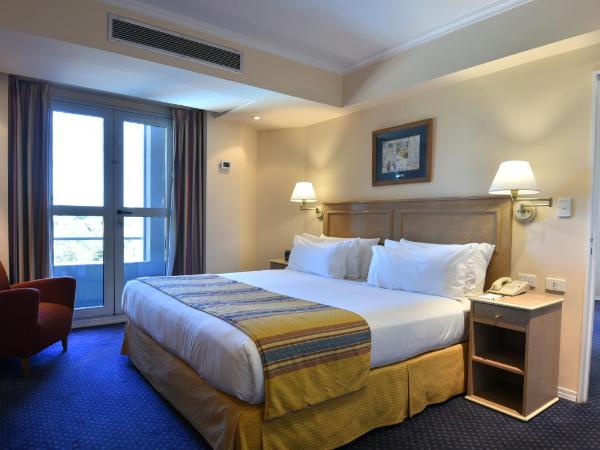 Holiday Inn Cordoba, an IHG Hotel : photo 2 de la chambre suite avec vue