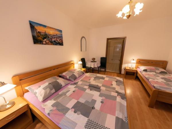 Pension Rosa : photo 2 de la chambre chambre triple