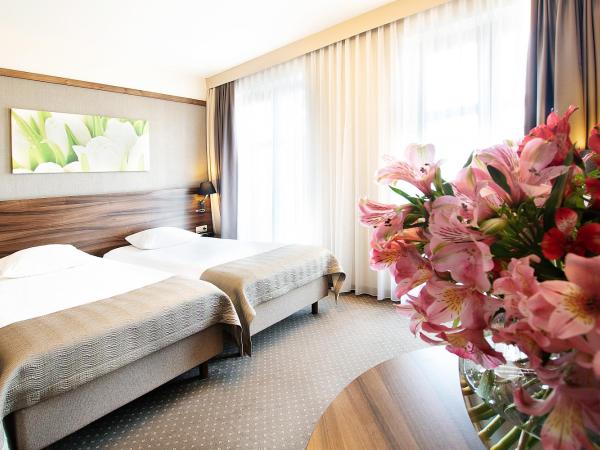 Golden Tulip Krakow City Center : photo 5 de la chambre chambre double