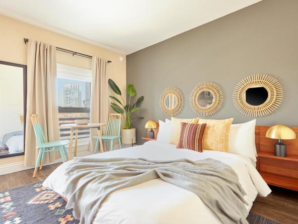 Kasa Gaslamp Quarter San Diego : photo 6 de la chambre queen studio (self check-in with virtual front desk)