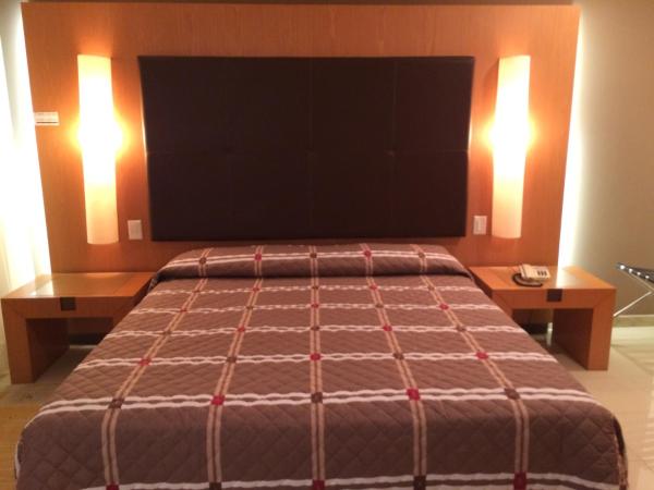 Tropical Barra Hotel : photo 4 de la chambre suite