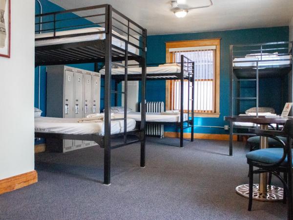 11th Avenue Hostel : photo 3 de la chambre lit dans dortoir pour hommes de 6 lits