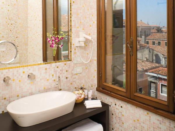 Hotel Palazzo Stern : photo 2 de la chambre chambre double deluxe