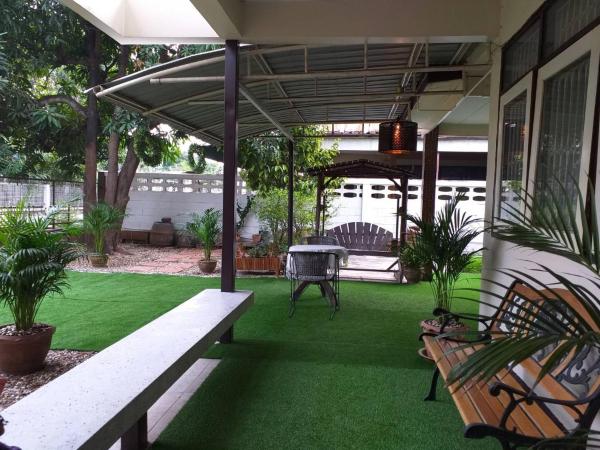 Naturbliss Resort Village : photo 3 de la chambre chambre simple avec salle de bains commune