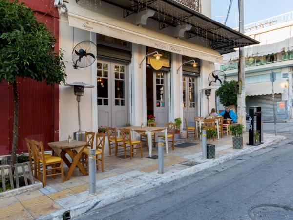 Troon of Athens Apartments : photo 9 de la chambre mercury central - no7