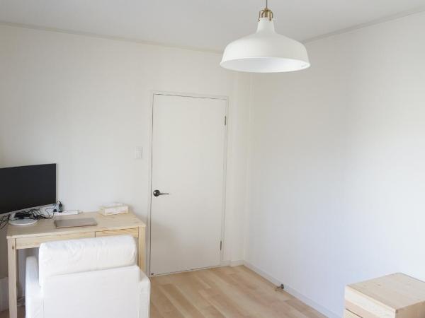 SYOGA A house, next to natural park : photo 5 de la chambre chambre double avec balcon