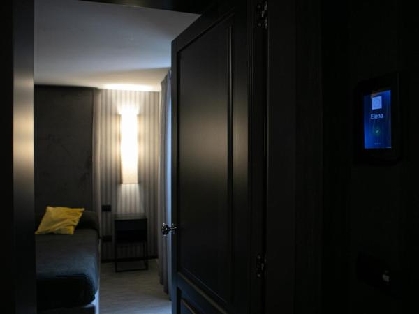 Imbriani Guest House : photo 6 de la chambre chambre double