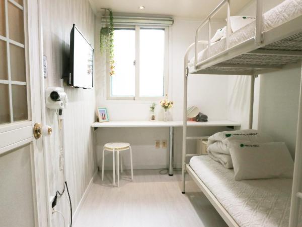 Hostel Korea - Original : photo 4 de la chambre chambre lits jumeaux