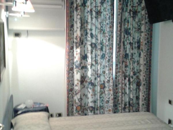 Affittacamere Bed and Breakfast San Lorenzo : photo 9 de la chambre chambre double ou lits jumeaux Économique 