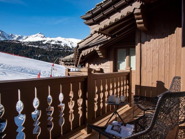 Manali Lodge by Alpine Resorts : photo 4 de la chambre appartement avec vue sur la montagne