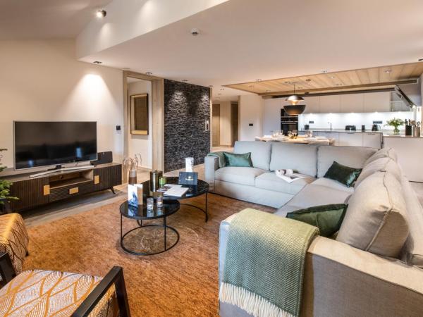 Manali Lodge by Alpine Resorts : photo 4 de la chambre appartement avec balcon