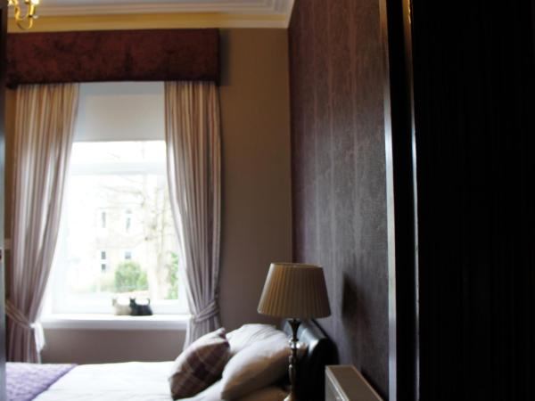 Hannahs Guesthouse : photo 3 de la chambre chambre double avec salle de bains commune