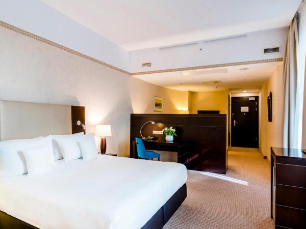 Hotel Polonia Palace : photo 1 de la chambre chambre familiale (2 adultes et 2 enfants)