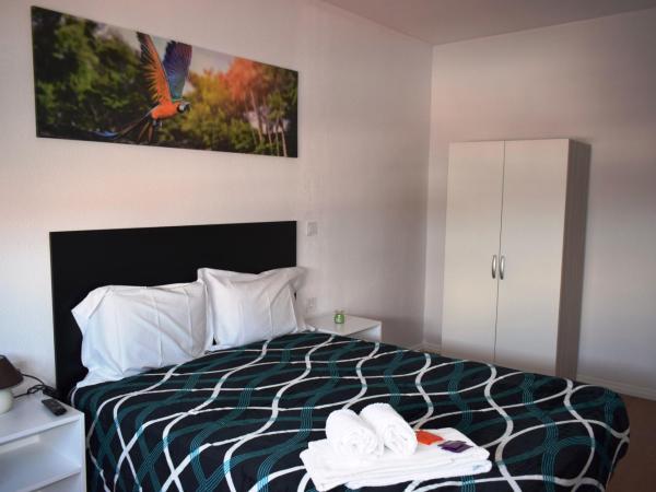 Guest House Henrique VIII : photo 9 de la chambre chambre double