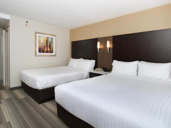 Holiday Inn Express - Downtown San Diego, an IHG Hotel : photo 2 de la chambre chambre standard avec 2 lits queen-size