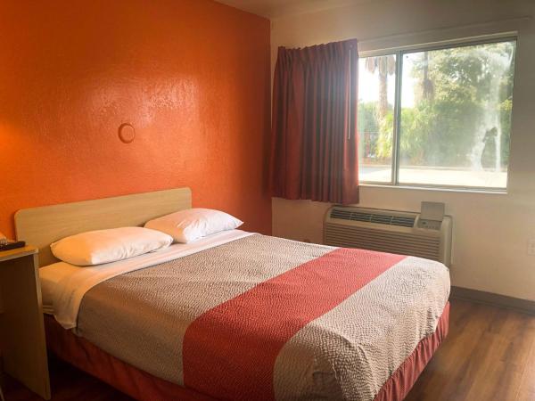 Motel 6-Jacksonville, FL - Orange Park : photo 5 de la chambre chambre double