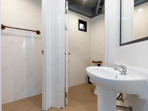 Rest24 Residence : photo 6 de la chambre chambre double supérieure