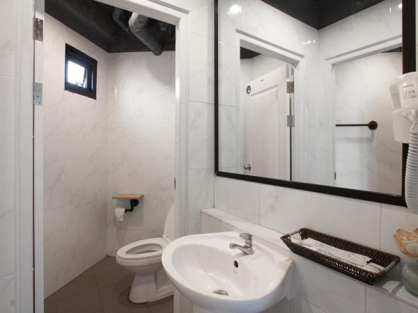 Rest24 Residence : photo 10 de la chambre chambre lits jumeaux supérieure