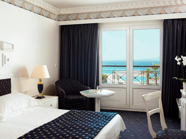 Mitsis Grand Hotel : photo 2 de la chambre chambre lits jumeaux - vue sur mer