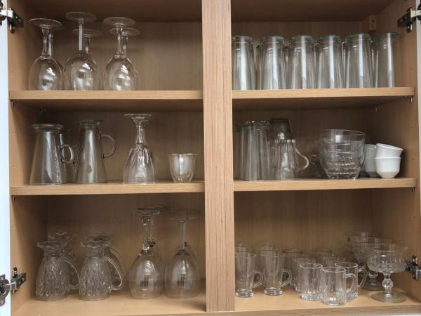 BIG ROOM rusholme WITH TV AND PRIVATE BATHROOM-parking&wifi : photo 4 de la chambre chambre familiale