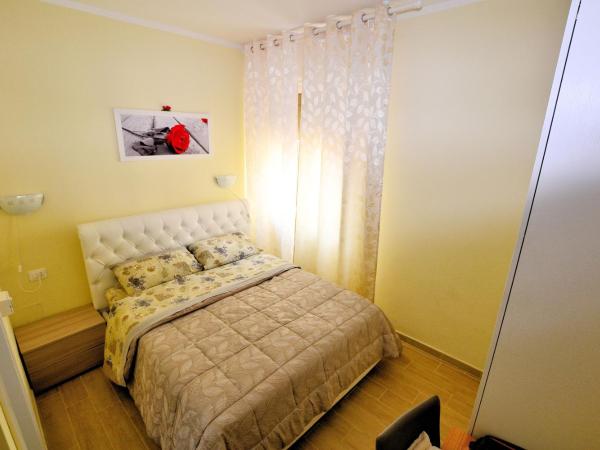 B&B Lidiya : photo 10 de la chambre chambre double avec salle de bains privative