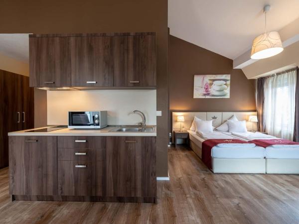 Empress Boutique Hotel : photo 6 de la chambre studio